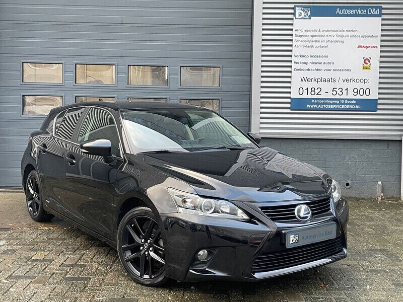 Zwart Gebruikt 2016 Lexus CT200h Sport Line Hatchback | € 15.499 (Eerlijke prijs) - Afbeelding 1/4