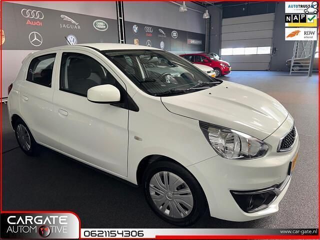 Wit Gebruikt 2018 Mitsubishi Space Star Hatchback | € 8.798 (Eerlijke prijs) - Afbeelding 1/4