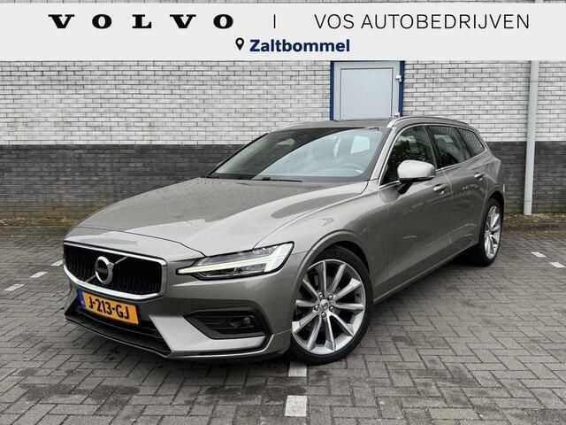 Grijs Gebruikt 2020 Volvo V60 Momentum Stationwagen | € 28.950 (Eerlijke prijs) - Afbeelding 1/4