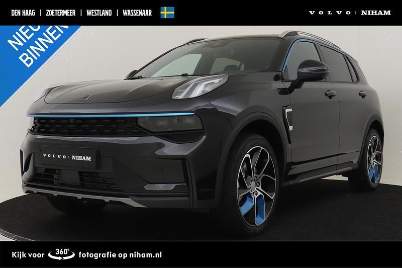 Zwart Gebruikt 2024 Lynk & Co 01 SUV | € 33.995 (Iets duurder) - Afbeelding 1/3