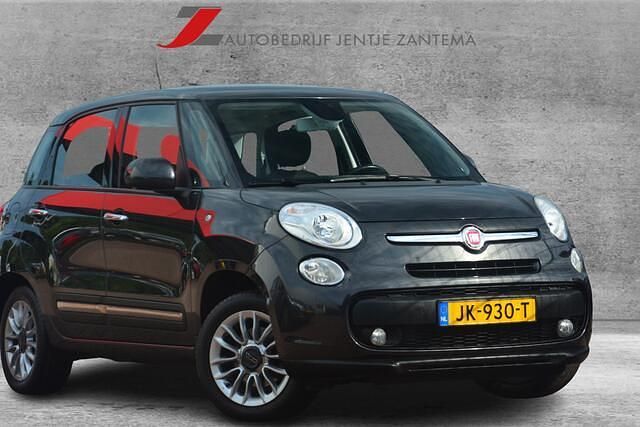 Grijs Gebruikt 2016 Fiat 500L Lounge MPV | € 8.999 (Eerlijke prijs) - Afbeelding 1/4