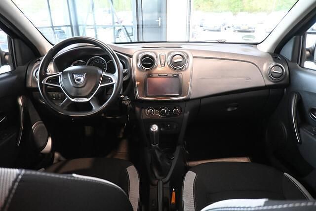 Occasion Dacia Logan MCV Stepway 90 PK (66 kW) 2018 Grijs MPV