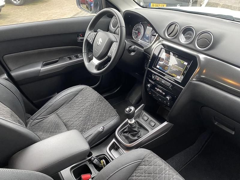 Occasion Suzuki Vitara Style 2020 Wit SUV