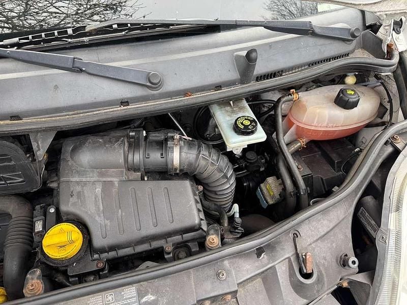 Occasion Opel Vivaro 90 PK (66 kW) 2010 Wit MPV