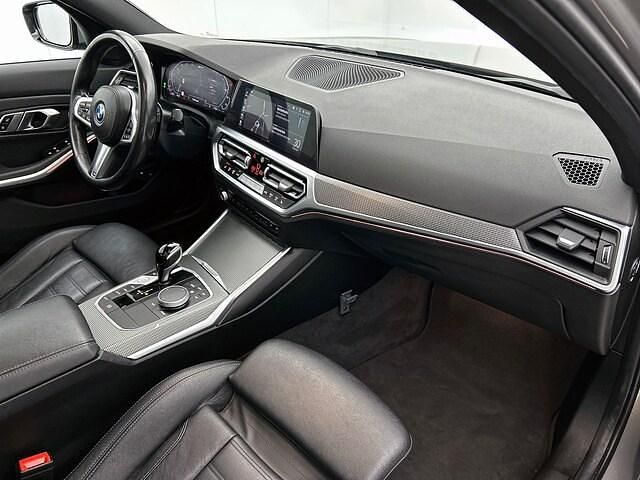 Occasion BMW 320e M Sport 2021 Grijs (metallic) Stationwagen