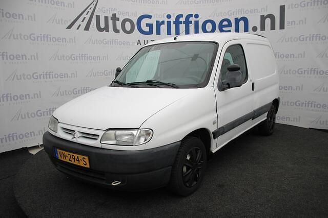 Wit Gebruikt 2001 Citroën Berlingo MPV | € 1.790 (Eerlijke prijs) - Afbeelding 1/4