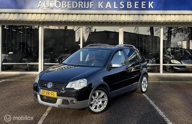 Zwart Occasion 2006 VW Polo Cross Hatchback | € 3.499 (Eerlijke prijs) - Afbeelding 1/4