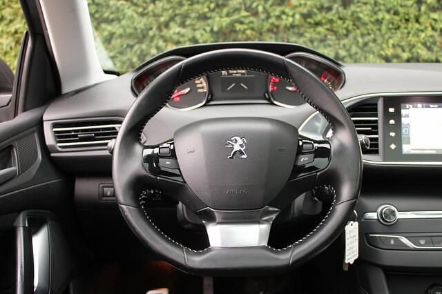 Occasion Peugeot 308 SW Premium 131 PK (96 kW) 2017 Grijs (metallic) Stationwagen