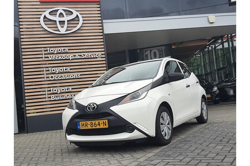 Gebruikt 2015 Toyota Aygo Hatchback | € 7.239 (Goede deal) - Afbeelding 1/1