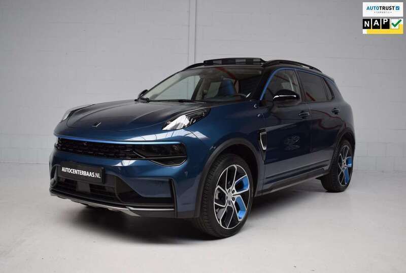 Blauw, metallic lak Gebruikt 2022 Lynk & Co 01 SUV | € 22.745 (Super prijs) - Afbeelding 1/4