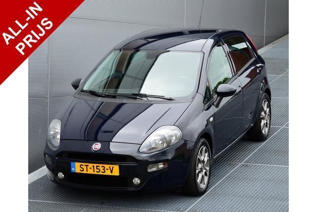 Blauw Gebruikt 2018 Fiat Punto Evo Hatchback | € 8.950 (Iets duurder) - Afbeelding 1/3