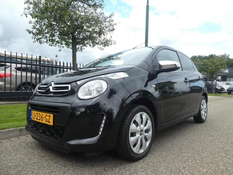 Zwart, metallic lak Gebruikt 2020 Citroën C1 Feel Hatchback | € 9.945 (Eerlijke prijs) - Afbeelding 1/4
