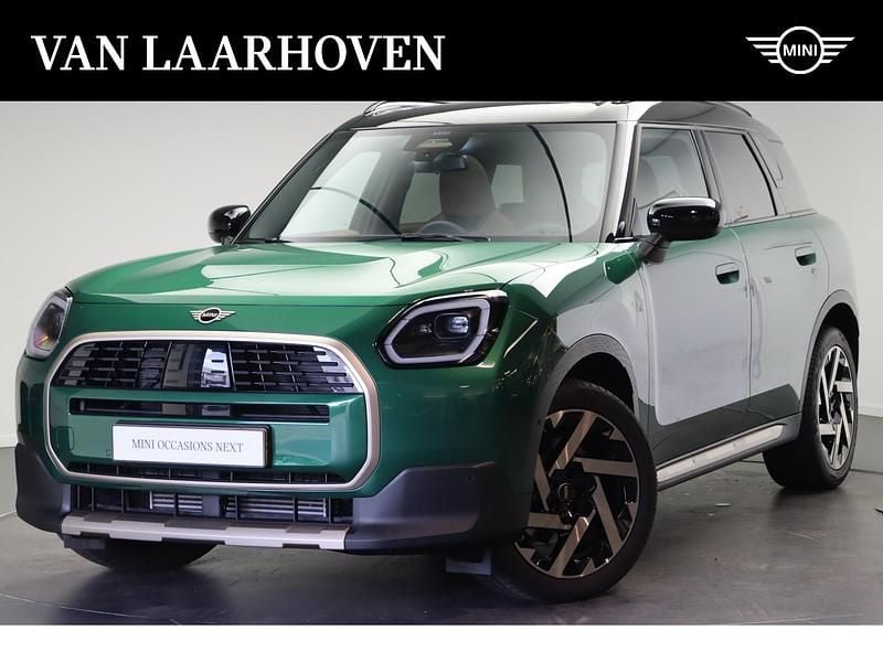 Groen Gebruikt 2025 Mini Countryman Favoured SUV | € 47.600 (Super prijs) - Afbeelding 1/4