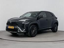 Zwart metallic Gebruikt 2022 Toyota Yaris Premium SUV | € 27.950 (Goede deal) - Afbeelding 1/4