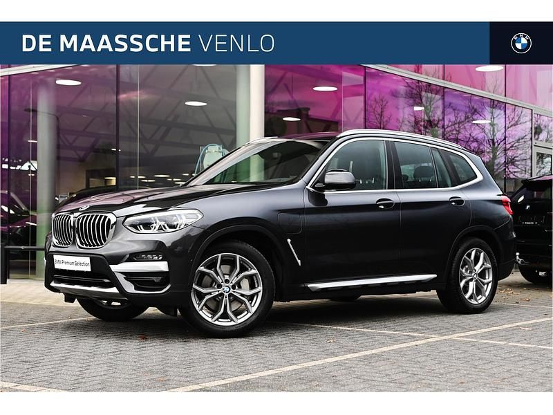 Grijs Occasion 2020 BMW X3 Executive SUV | € 36.950 (Iets duurder) - Afbeelding 1/4