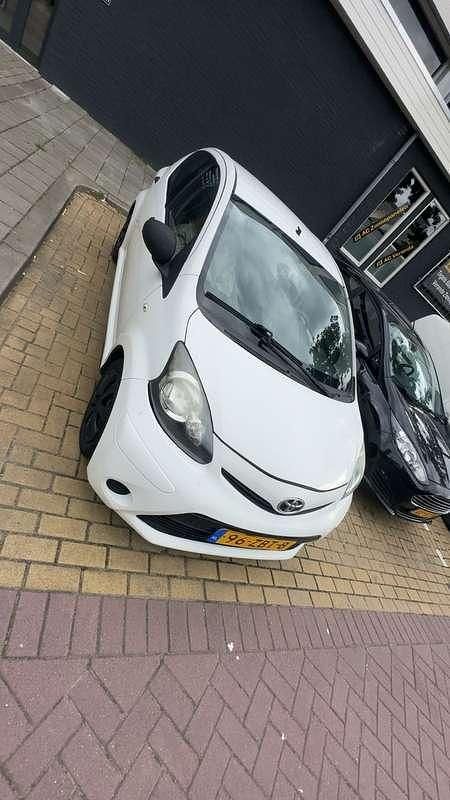Occasion Toyota Aygo Comfort 68 PK (50 kW) 2012 Wit Hatchback
