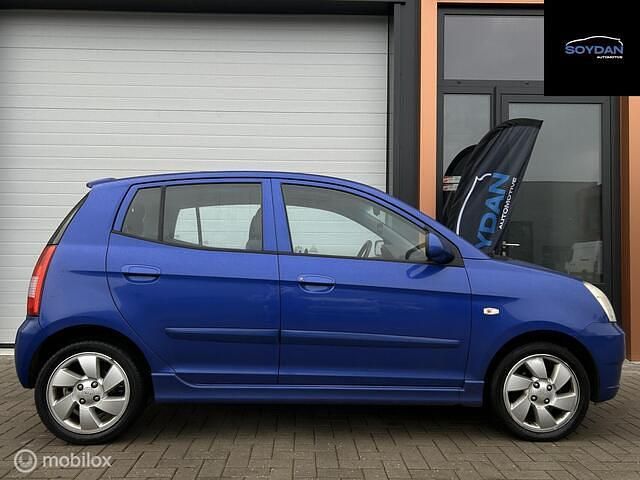 Occasion Kia Picanto 65 PK (47 kW) 2006 Blauw Hatchback