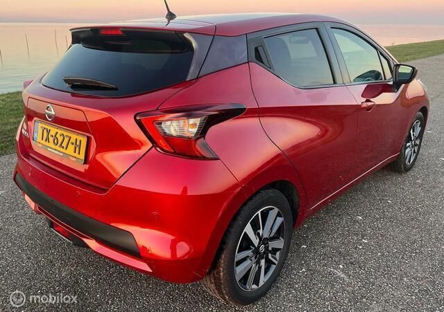 Occasion Nissan Micra N-Connecta 90 PK (66 kW) 2018 Rood Hatchback