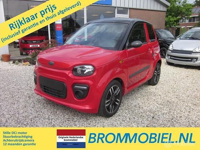 Rood Gebruikt 2023 Microcar M.Go Hatchback | € 13.750 (Iets duurder) - Afbeelding 1/4