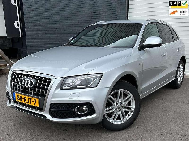 Grijs Gebruikt 2011 Audi Q5 Proline SUV | € 10.950 (Eerlijke prijs) - Afbeelding 1/4