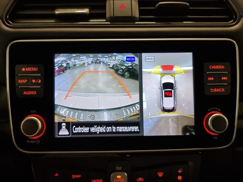 Occasion Nissan Leaf Tekna 50 kW (68 PK) 2023 Zwart Hatchback