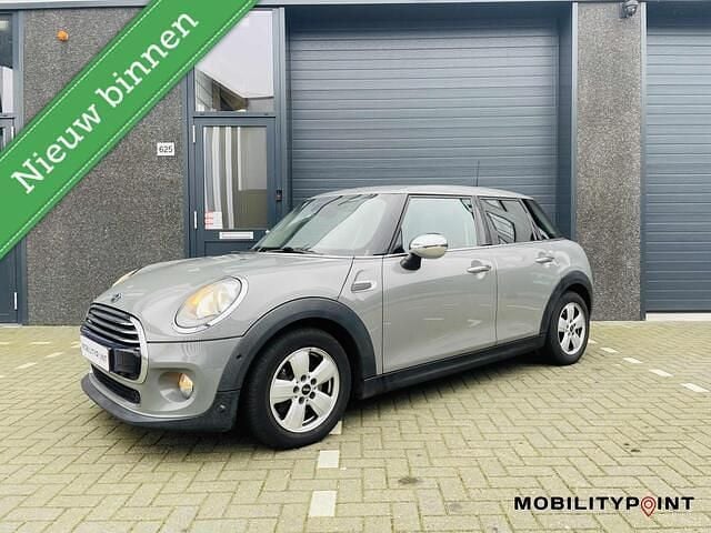 Grijs Gebruikt 2014 Mini Cooper Business Hatchback | € 12.990 (Goede deal) - Afbeelding 1/4