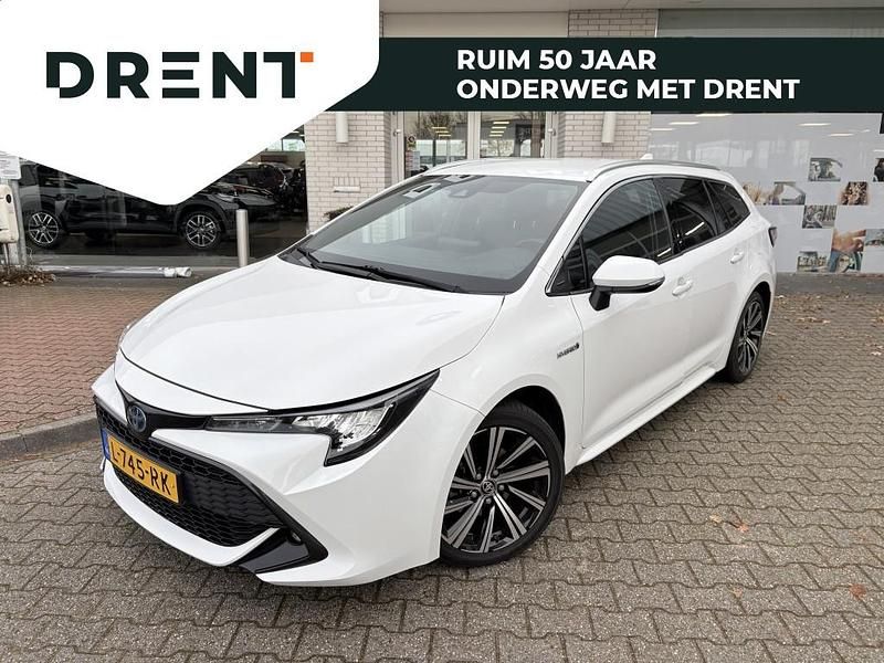 Wit Gebruikt 2021 Toyota Corolla Stationwagen | € 22.695 (Goede deal) - Afbeelding 1/4