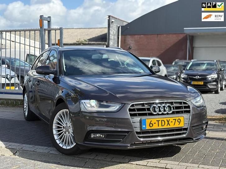 Occasion Audi A4 Business 170 PK (125 kW) 2014 Grijs Stationwagen