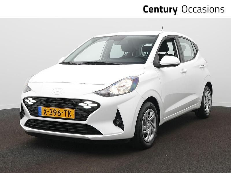 Wit Gebruikt 2024 Hyundai i10 Comfort Hatchback | € 15.695 (Goede deal) - Afbeelding 1/4