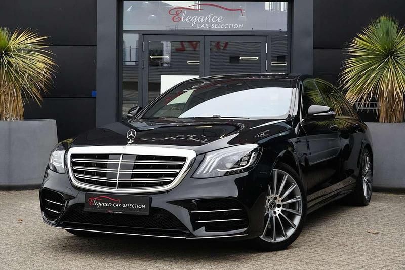 Zwart, metallic lak Gebruikt 2020 Mercedes S560 Premium Plus Sedan | € 59.950 (Super prijs) - Afbeelding 1/4