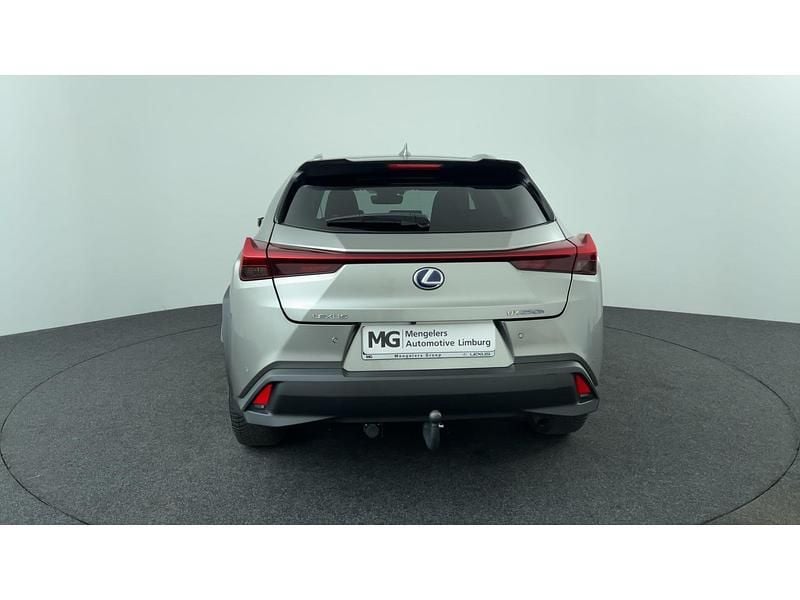 Occasion Lexus UX 184 PK (135 kW) 2022 Grijs SUV