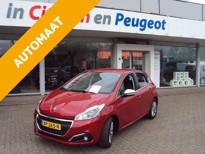 Rood Gebruikt 2018 Peugeot 208 Allure Hatchback | € 11.995 (Eerlijke prijs) - Afbeelding 1/4