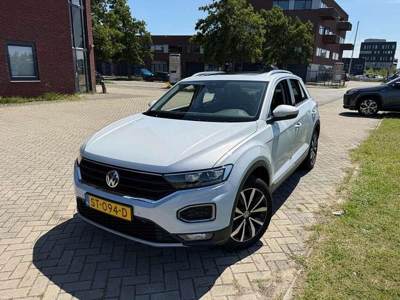 Wit Gebruikt 2018 VW T-Roc SUV | € 21.995 (Super prijs) - Afbeelding 1/4