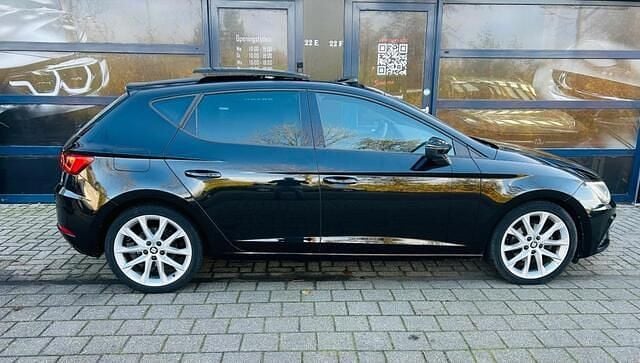 Occasion Seat Leon FR 150 PK (110 kW) 2019 Zwart (metallic) Hatchback