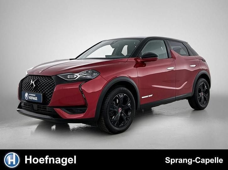 Rood Gebruikt 2020 DS Automobiles DS3 Crossback Performance Line Plus SUV | € 19.995 (Eerlijke prijs) - Afbeelding 1/4