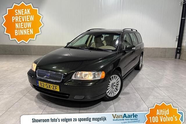 Groen Gebruikt 2006 Volvo V70 Momentum Stationwagen | € 5.850 (Eerlijke prijs) - Afbeelding 1/3