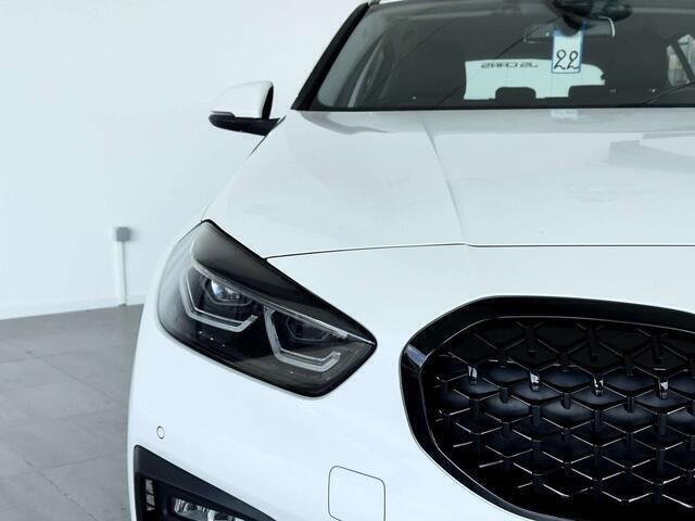 Occasion BMW 116 Sport Line 116 PK (85 kW) 2021 Wit Hatchback