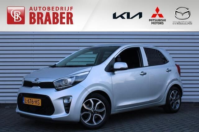Grijs, metallic lak Gebruikt 2021 Kia Picanto Hatchback | € 13.950 (Eerlijke prijs) - Afbeelding 1/4