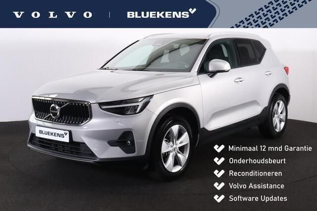 Zilver Gebruikt 2023 Volvo XC40 Core SUV | € 37.900 (Goede deal) - Afbeelding 1/3