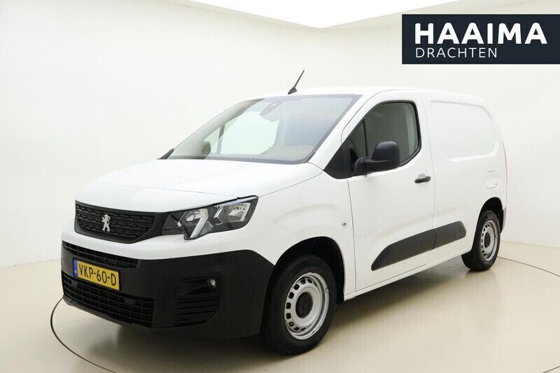 Overig Gebruikt 2021 Peugeot Partner Premium MPV | € 12.950 (Eerlijke prijs) - Afbeelding 1/4