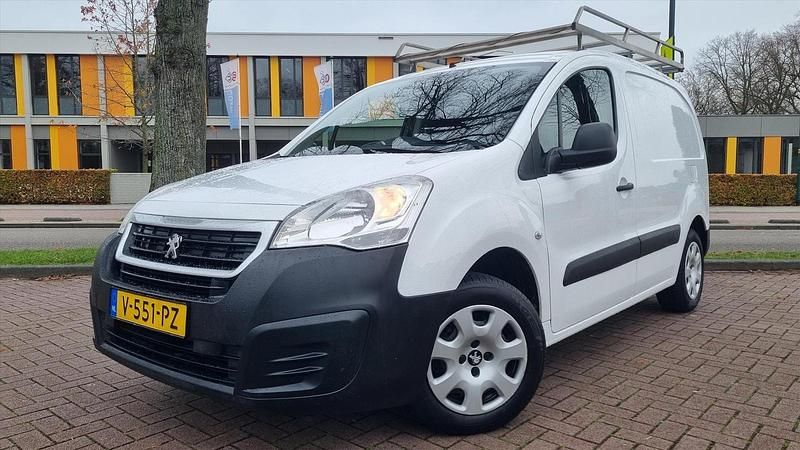 Wit Gebruikt 2018 Peugeot Partner MPV | € 6.440 (Super prijs) - Afbeelding 1/4