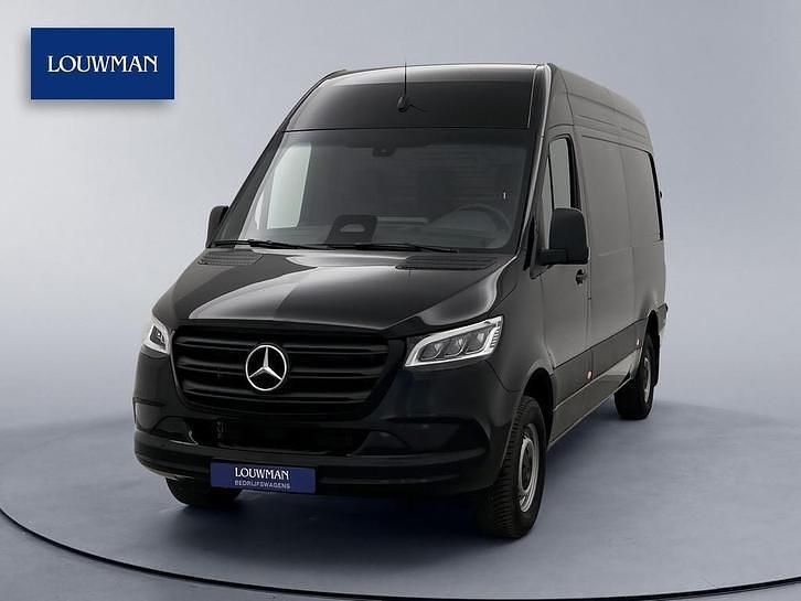 Zwart Gebruikt 2024 Mercedes Sprinter Van | € 52.245 - Afbeelding 1/4