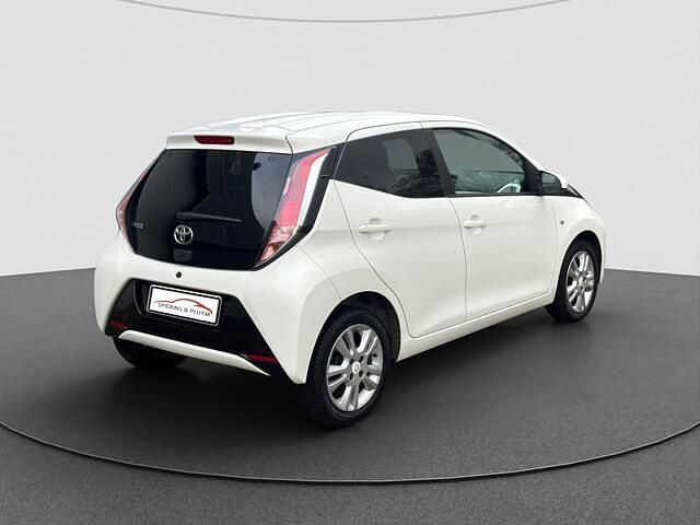 Occasion Toyota Aygo 69 PK (50 kW) 2017 Wit Hatchback