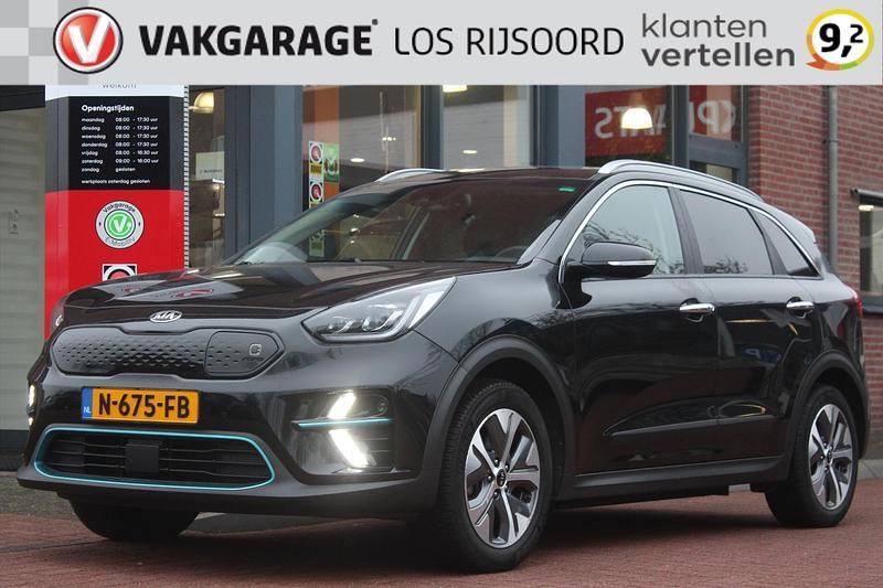 Zwart Occasion 2021 Kia e-Niro SUV | € 17.045 (Goede deal) - Afbeelding 1/4