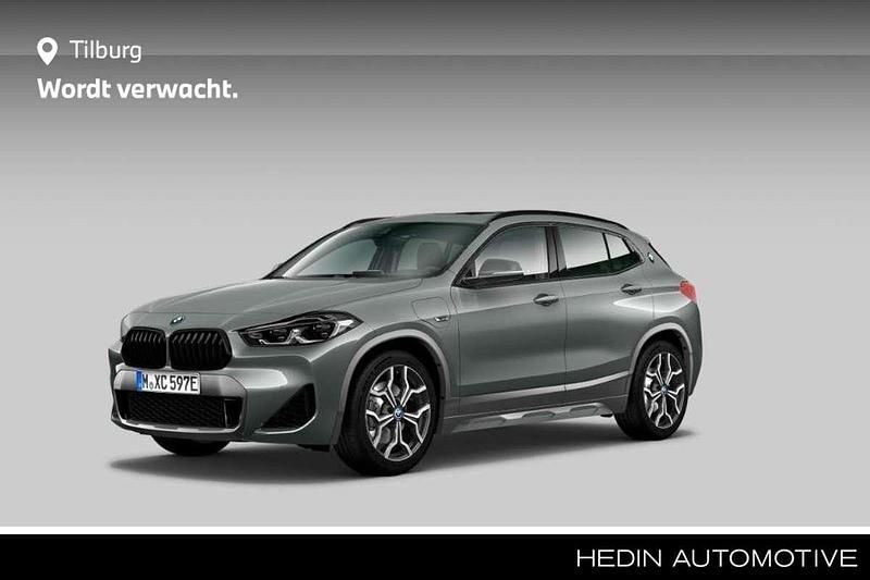 Grijs, metallic lak Gebruikt 2022 BMW X2 Executive SUV | € 34.880 - Afbeelding 1/2