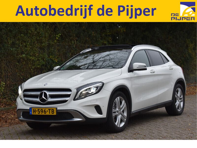 Wit Gebruikt 2020 Mercedes GLA180 Ambition SUV | € 19.955 (Eerlijke prijs) - Afbeelding 1/3