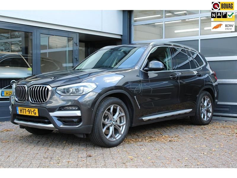 Grijs Gebruikt 2020 BMW X3 xLine SUV | € 31.900 - Afbeelding 1/4
