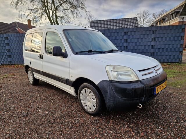 Wit Occasion 2004 Citroën Berlingo MPV | € 4.250 (Duur) - Afbeelding 1/4