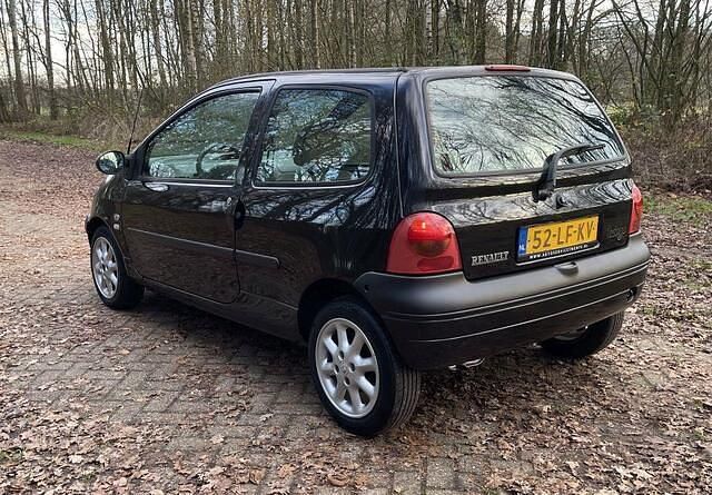 Occasion Renault Twingo Initiale 75 PK (55 kW) 2002 Zwart Hatchback