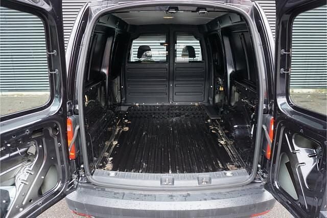 Occasion VW Caddy Maxi Highline 102 PK (75 kW) 2018 Zwart MPV